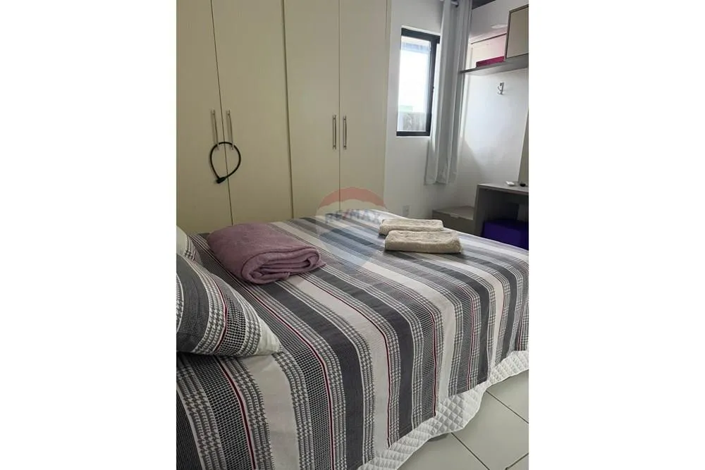 Квартира 85 м² з 3 спальнями та кухнею відкритого типу — photo 9