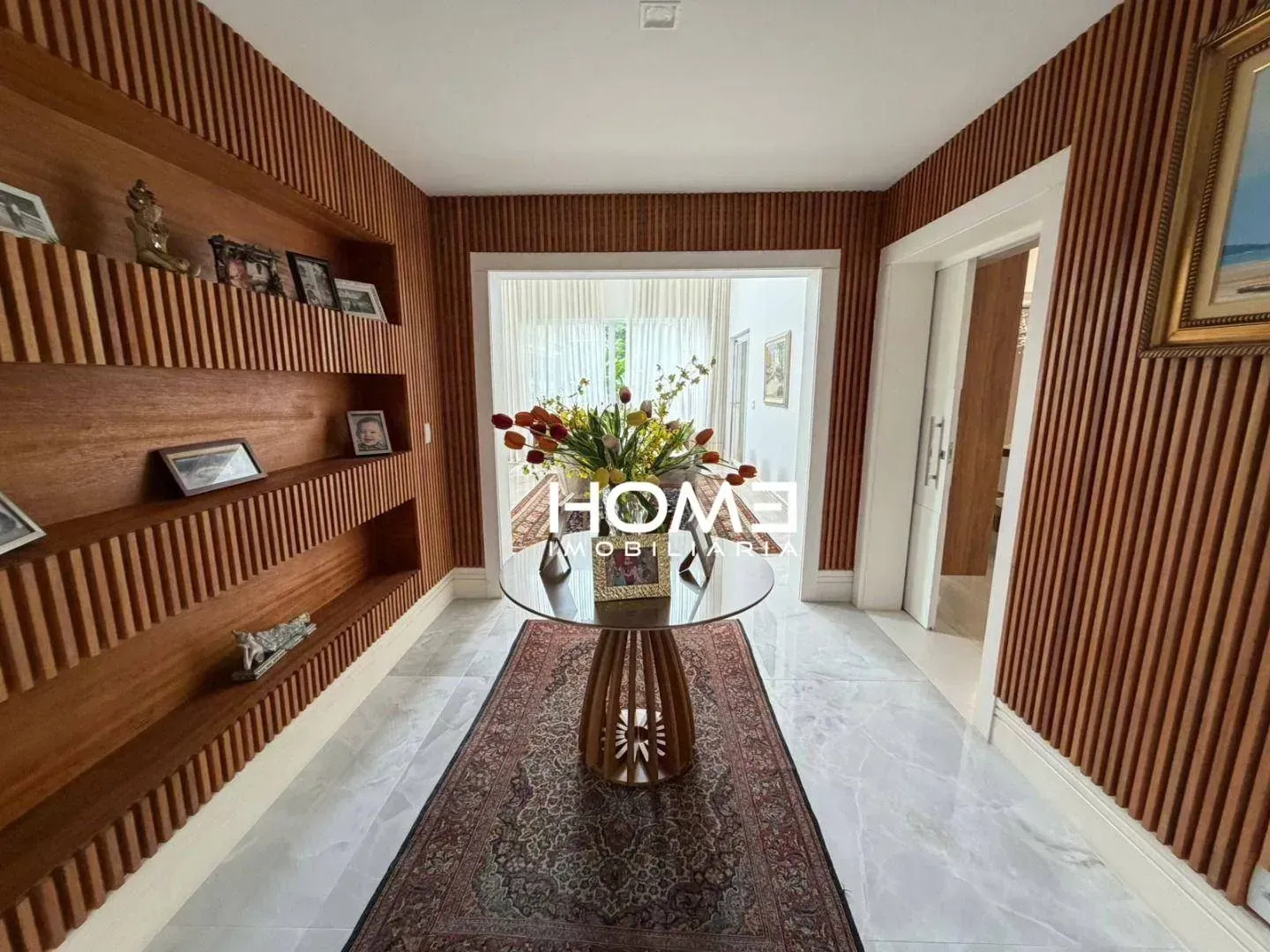 Furnished house with 6 en-suite bedrooms and barbecue — photo 76