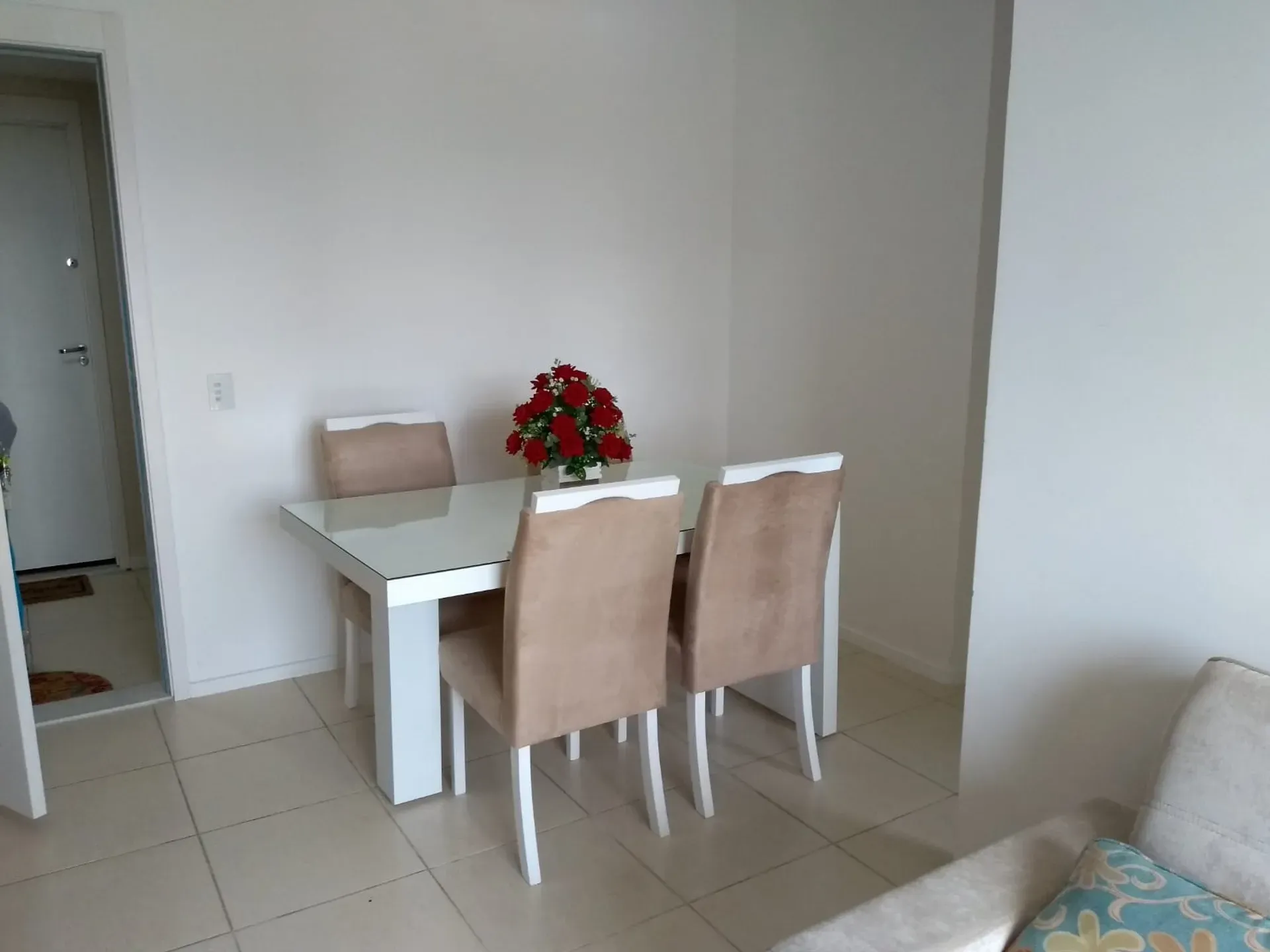 Furnished apartment, 64 m², with a mountain view — photo 6