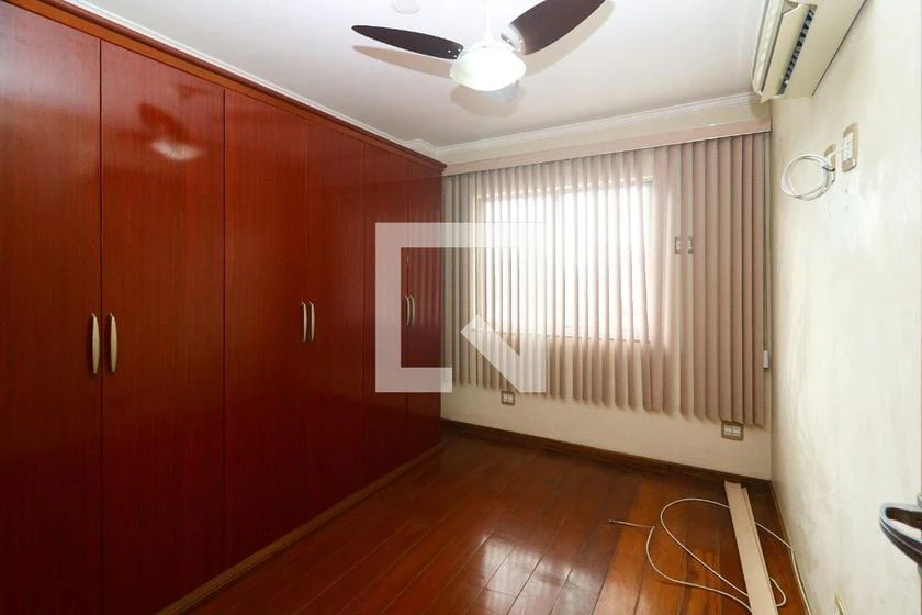 Apartment, 77 m², with wood or laminate floors — photo 4