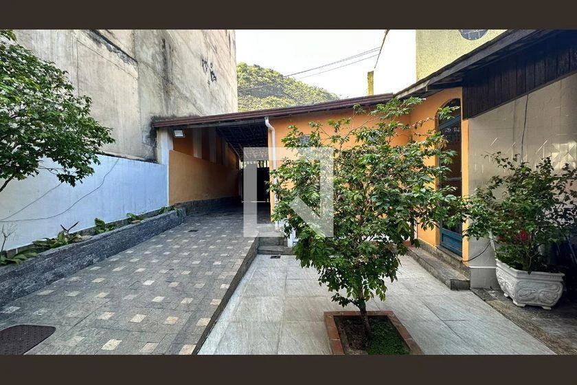 Furnished house with 2 bedrooms and 400 m², 3 baths — photo 16