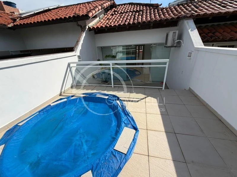 Casa triplex de 242 m² com 3 quartos e 2 vagas — photo 37