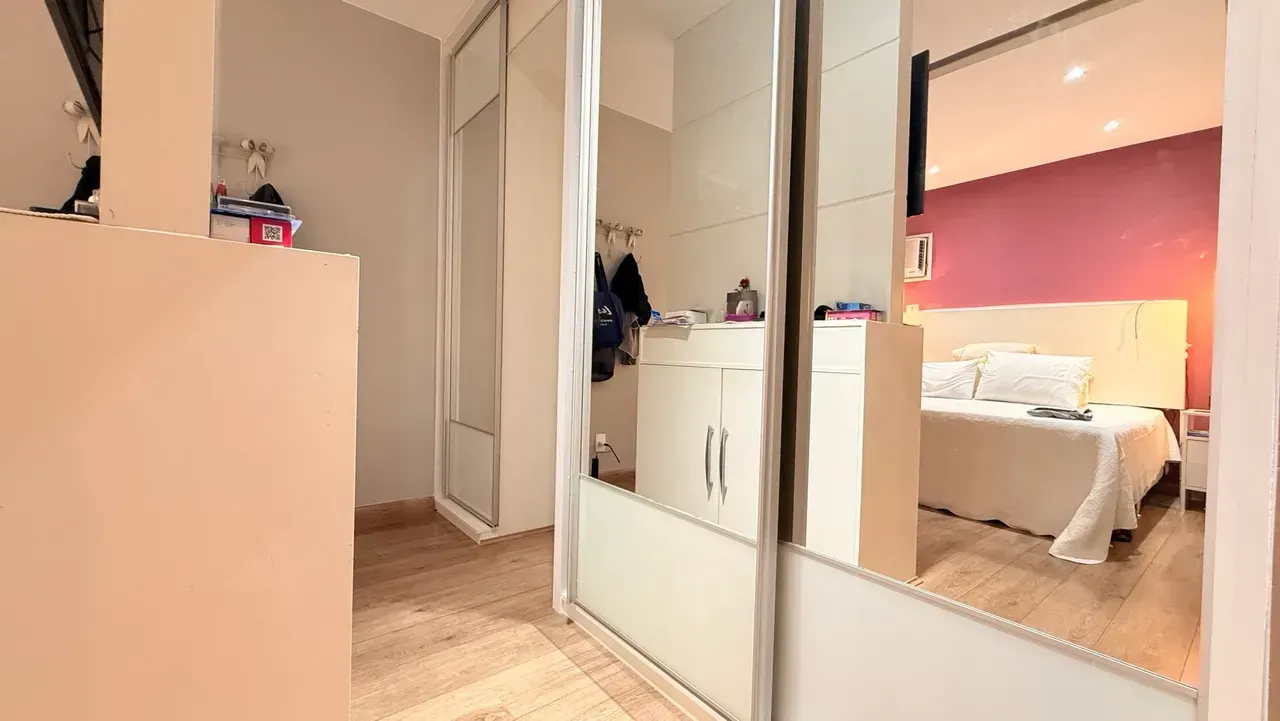242 m² duplex penthouse with 4 bedrooms and 2 parking — photo 17