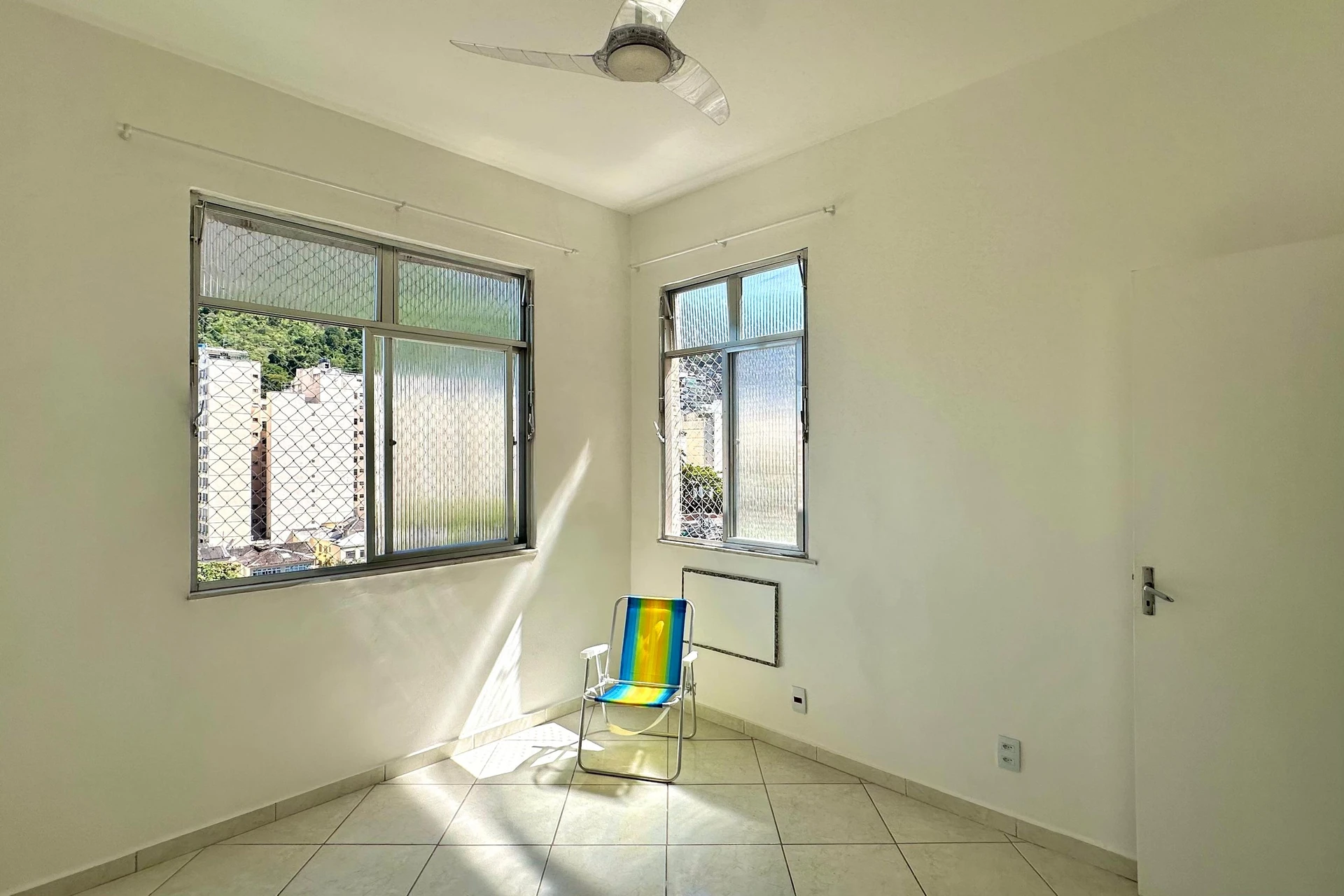 Apartamento com 1 quarto e cozinha americana — photo 14