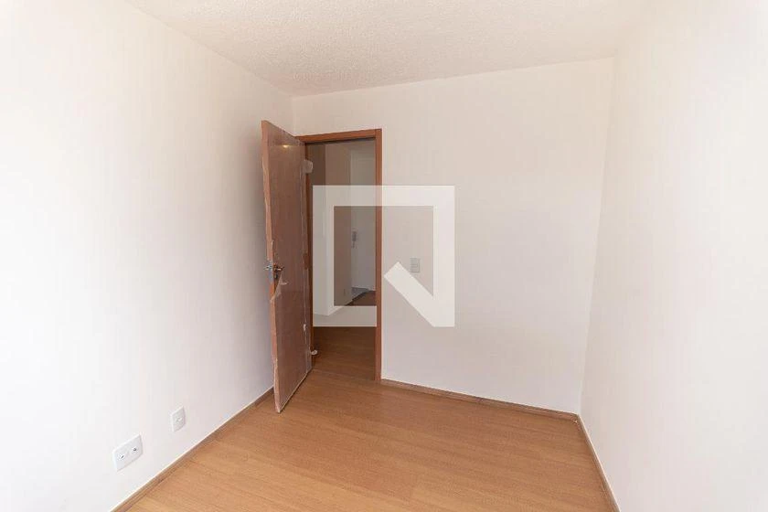 Apartamento, 42 m², com piso de madeira ou laminado — photo 24