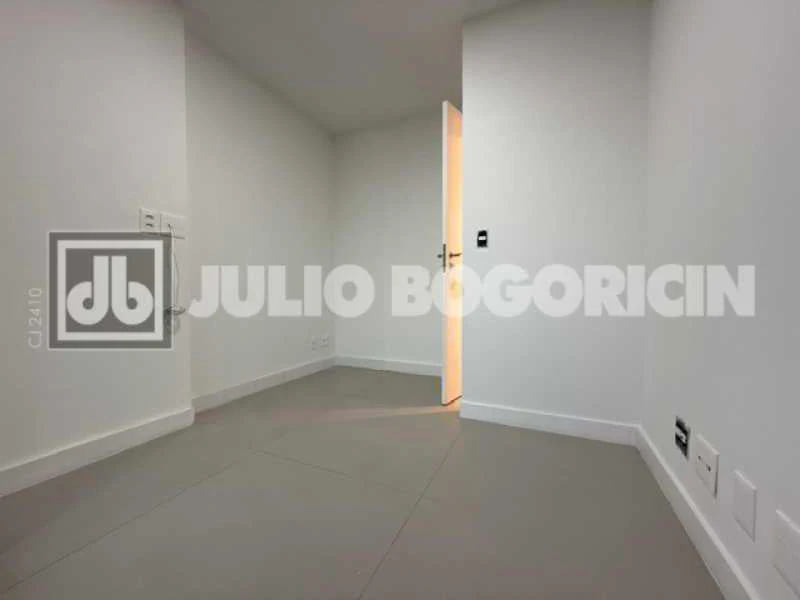 Duplex penthouse with 3 bedrooms and private BBQ — photo 18