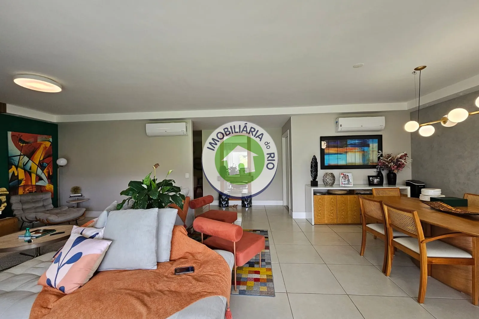 Furnished apartment with 4 bedrooms and 5 bathrooms — photo 12