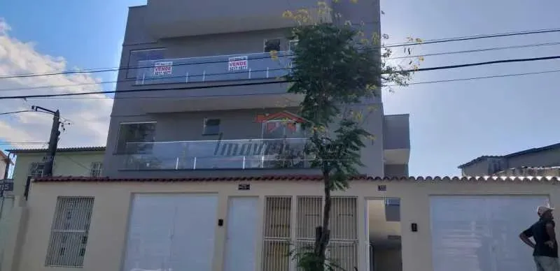 Triplex house with open kitchen and 2 bedrooms — photo 3