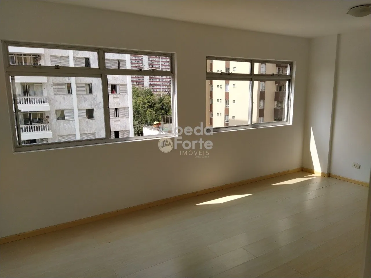 Unfurnished studio on the 5th floor with gas heater — photo 15