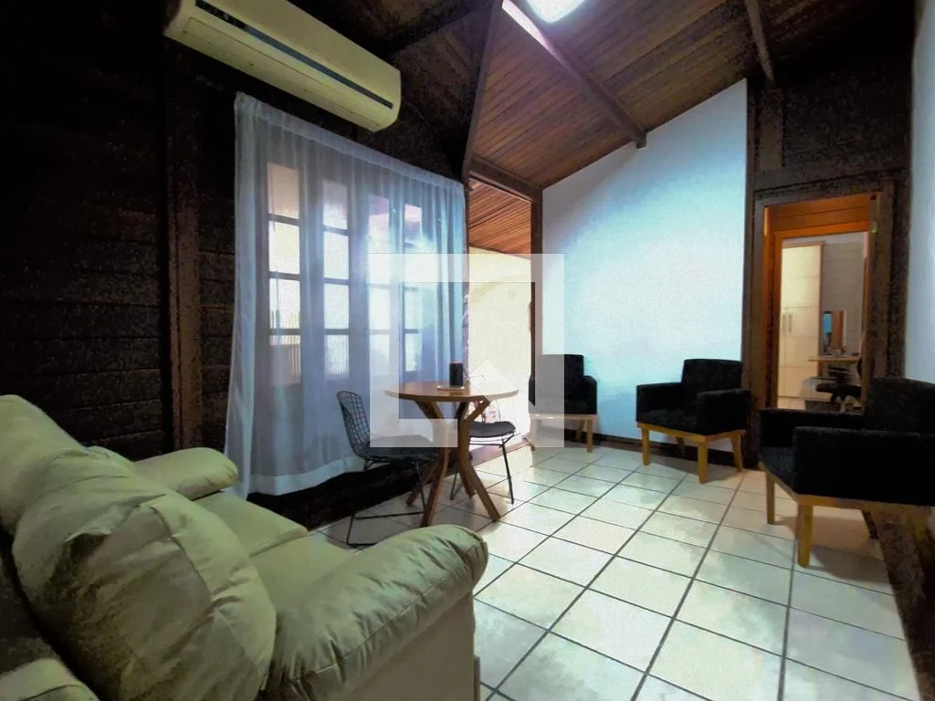 Casa mobiliada com 3 quartos e jardim privativo — photo 3