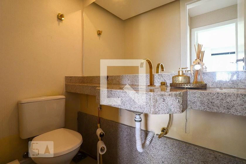 House, 450 m², with a private pool — photo 22