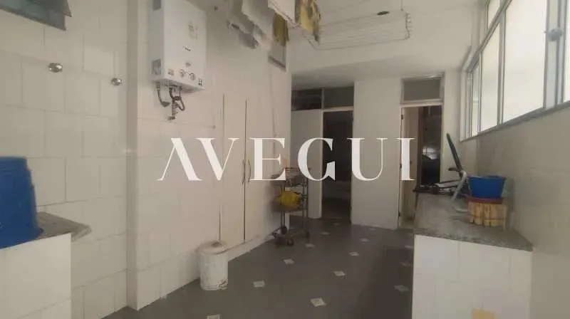Apartamento mobiliado com 4 quartos e 5 banheiros — photo 19