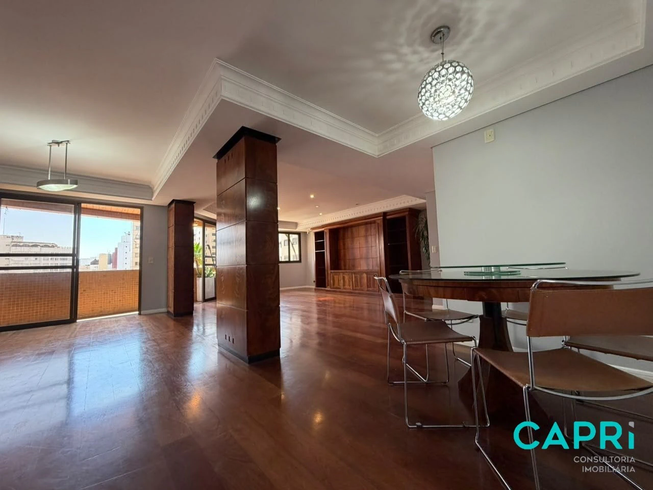 217 m² apartment with a private pool and a washing machine — photo 16