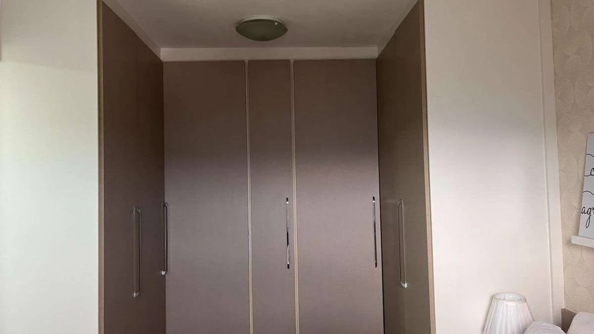 Mountain view in a 3-bedroom apartment, 81 m² — photo 5