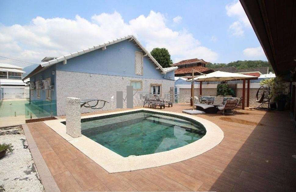 Casa mobiliada com varanda, 3 quartos e piscina — photo 31