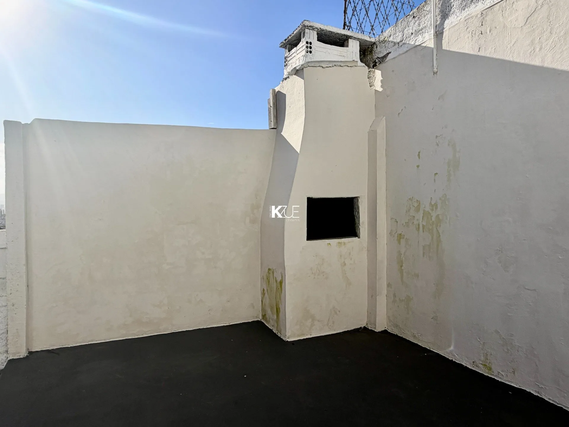 3-bedroom house with a suite, 324 m² total area — photo 16
