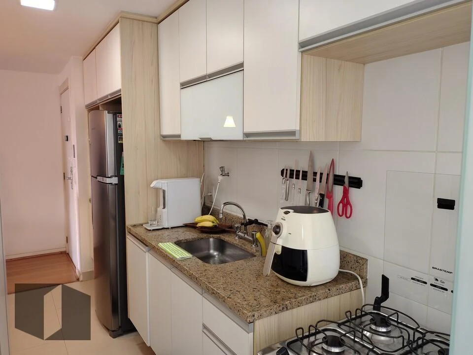 Furnished 84 m² apartment with 3 bedrooms and a suite — photo 27