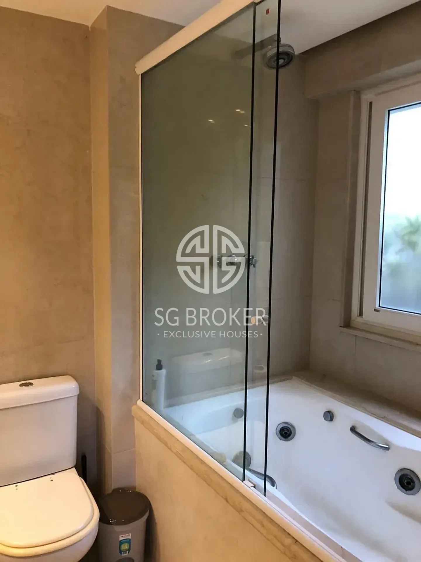 Water view in a 3-bedroom apartment, 116 m² — photo 25