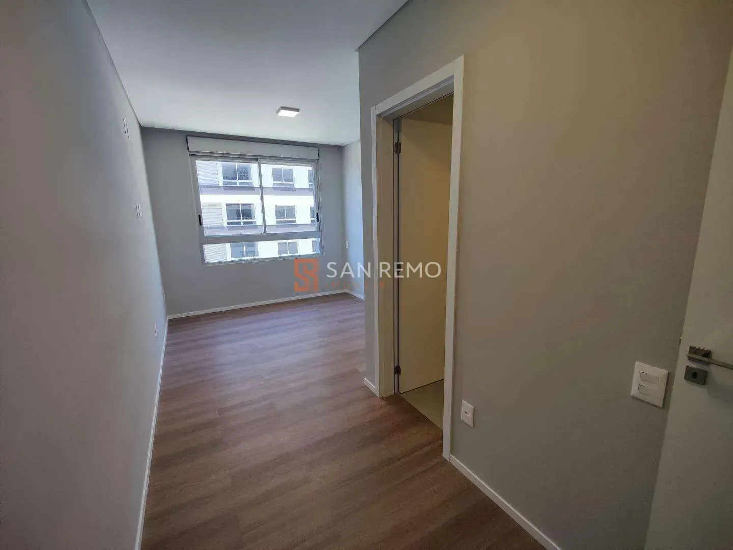 Apartamento amueblado de 2 habitaciones con 2 suites y 115 m² — photo 27
