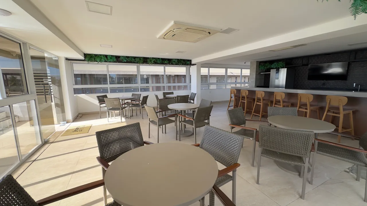 Apartment with open-plan kitchen and 2 bedrooms — photo 10