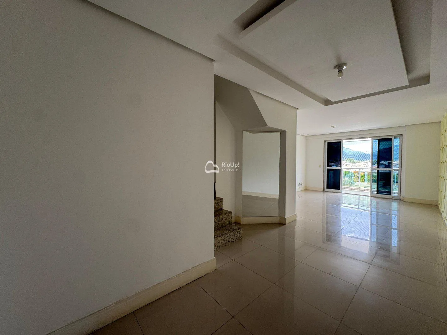 Apartment, 246 m², with a grill on the balcony — photo 17