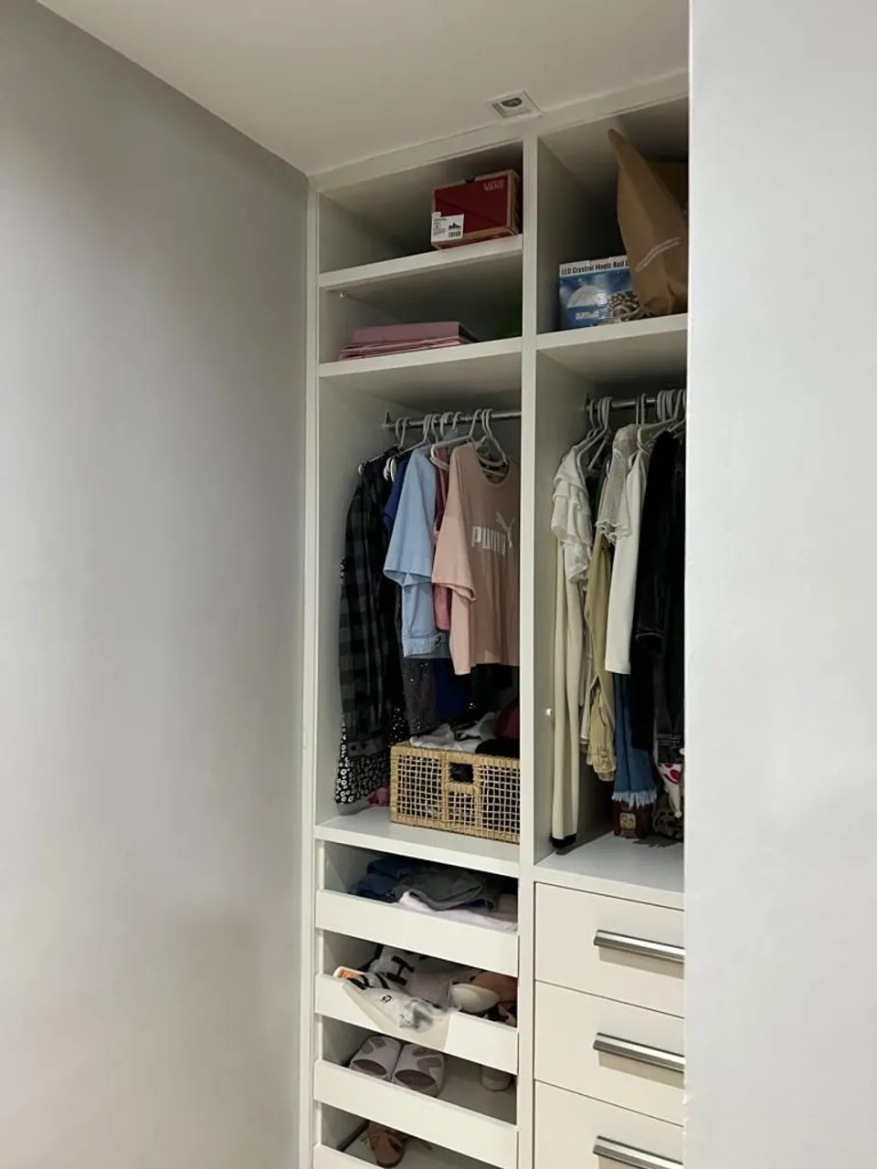4 quartos e janelas do piso ao teto: casa de 428 m² — photo 7