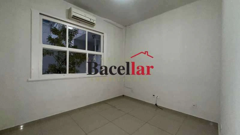 102 m² Garden-type apartment with 3 bedrooms and parking — photo 15