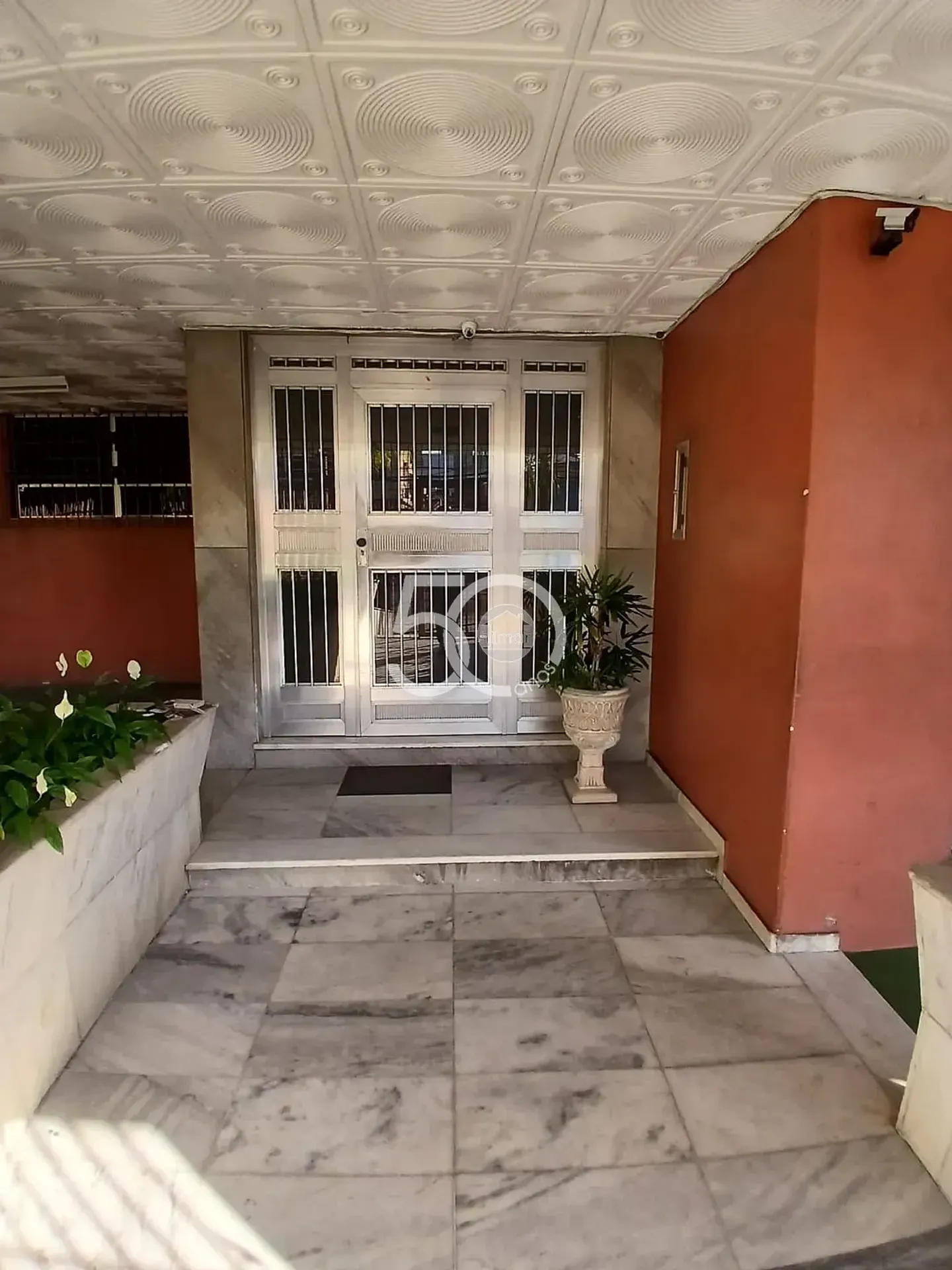 Unfurnished apartment with 2 bedrooms, 2 baths — photo 37