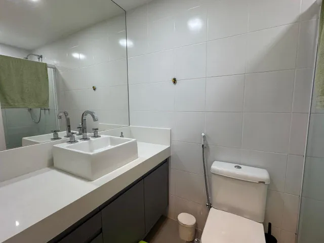 Furnished 3-bedroom apartment with open-plan kitchen — photo 16