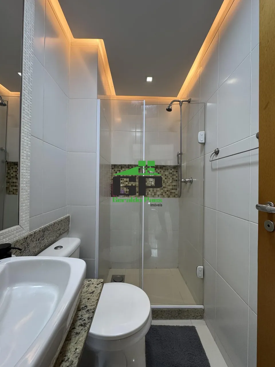 Apartamento de 3 quartos com cozinha americana e varanda — photo 11