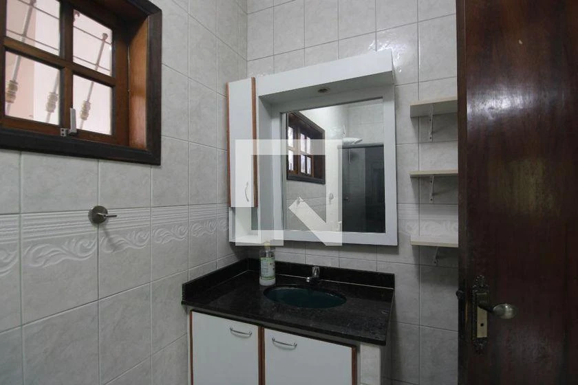 House, 370 m², with a grill on the balcony — photo 39