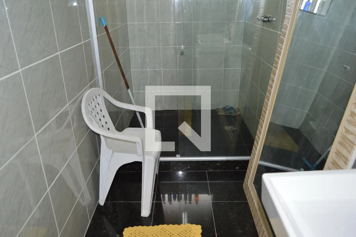 Будинок для оренди на 6 спалень із ванними та приватним садом — photo 37