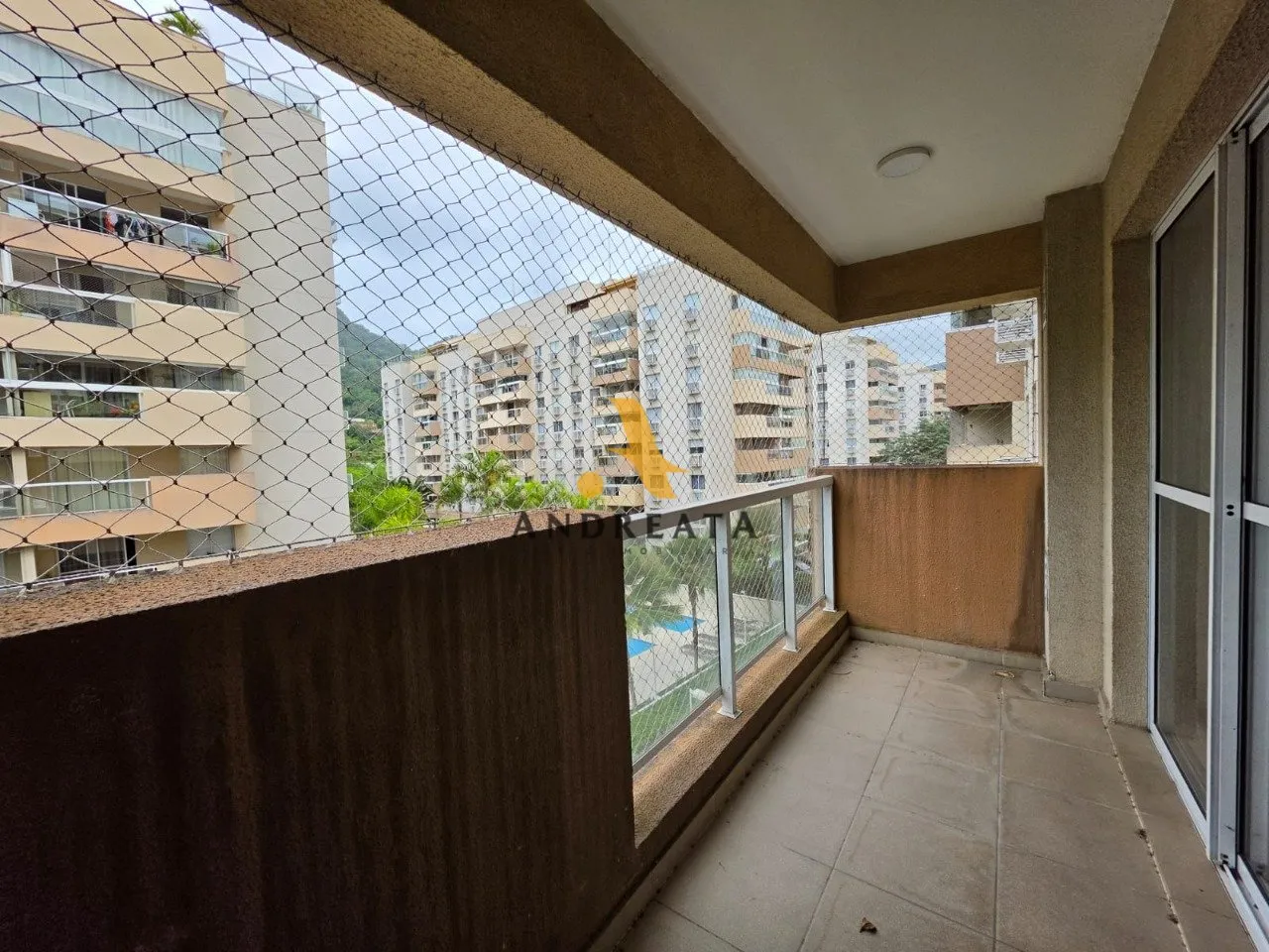 Apartamento de 2 quartos com cozinha americana e 66 m² — photo 13