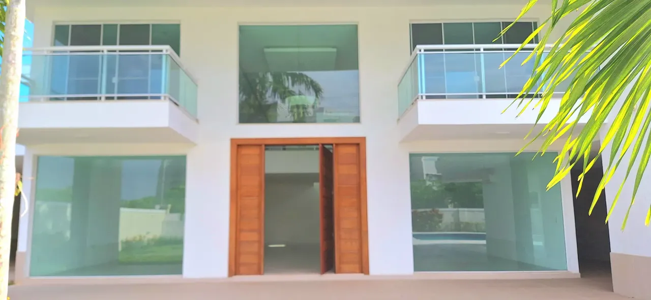 House with 900 m², 5 bedrooms and 4 parking spots — photo 13
