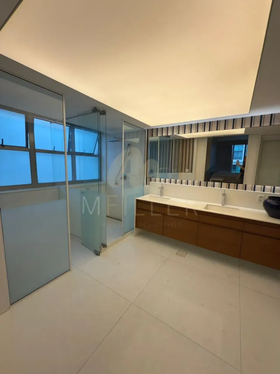 Apartment with 4 bedrooms and 5 bathrooms, 380 m² — photo 7