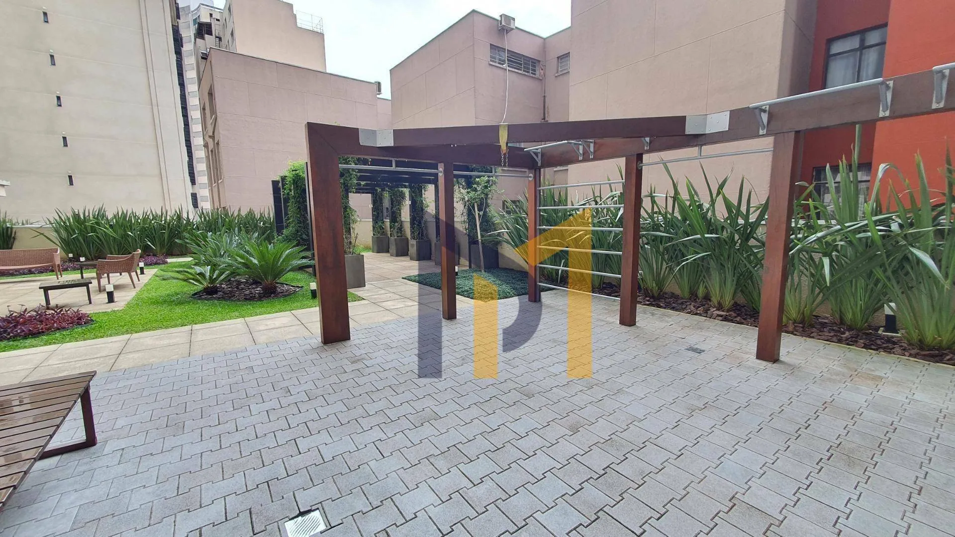 Apartamento mobiliado de 1 quarto com churrasqueira privativa — photo 25