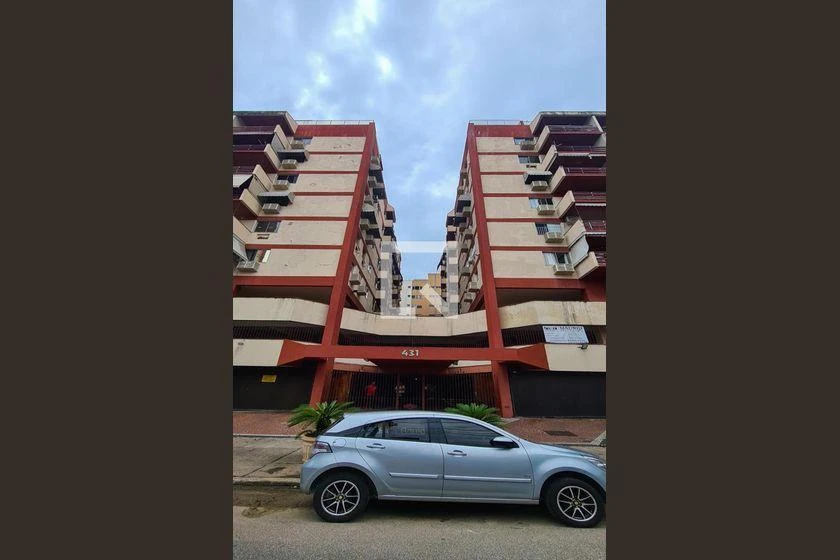 Apartamento con 3 dormitorios, suite y balcón con zona de lavado — photo 75