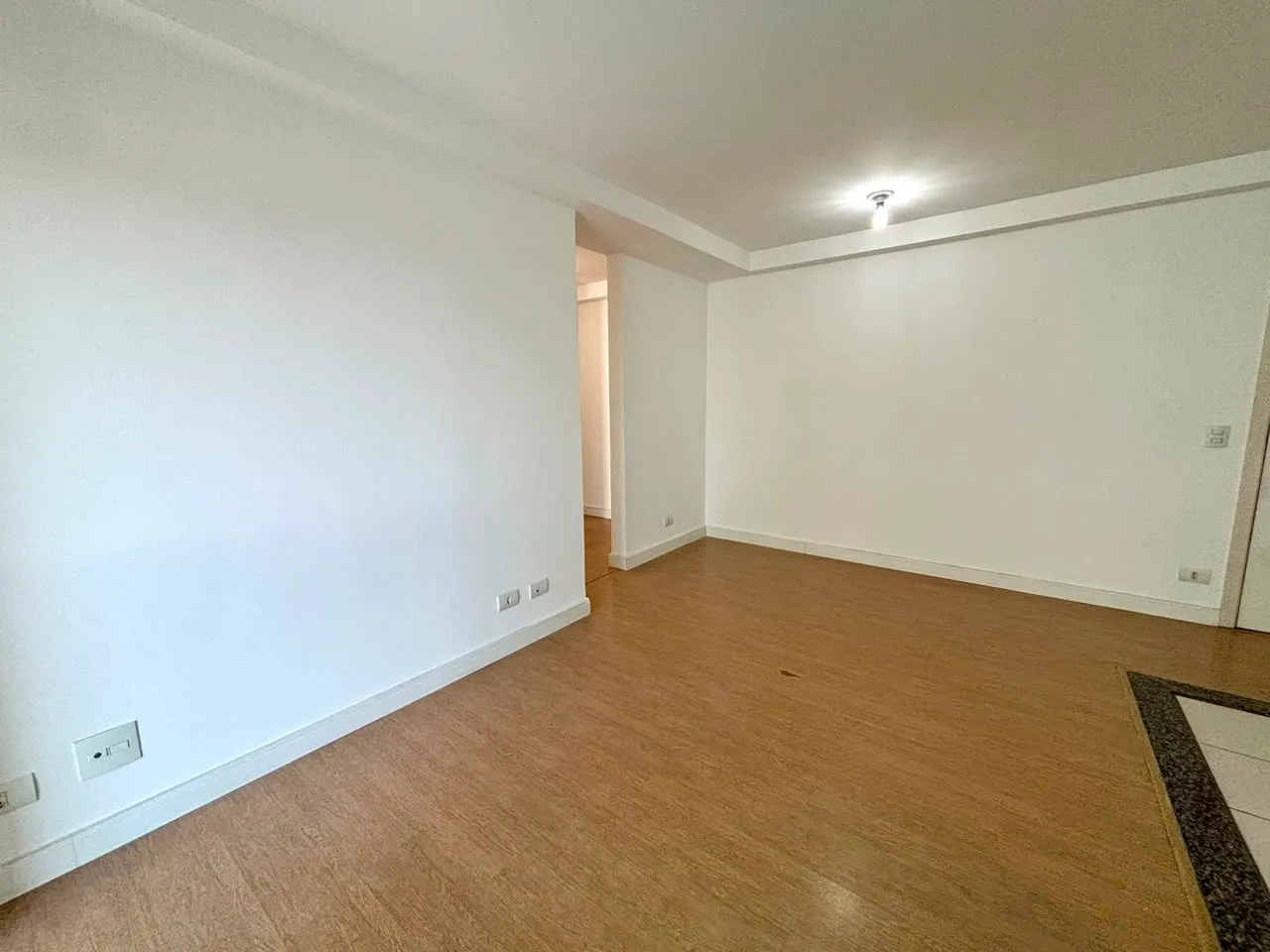 75 m² apartment with 2 bedrooms and a balcony — photo 9