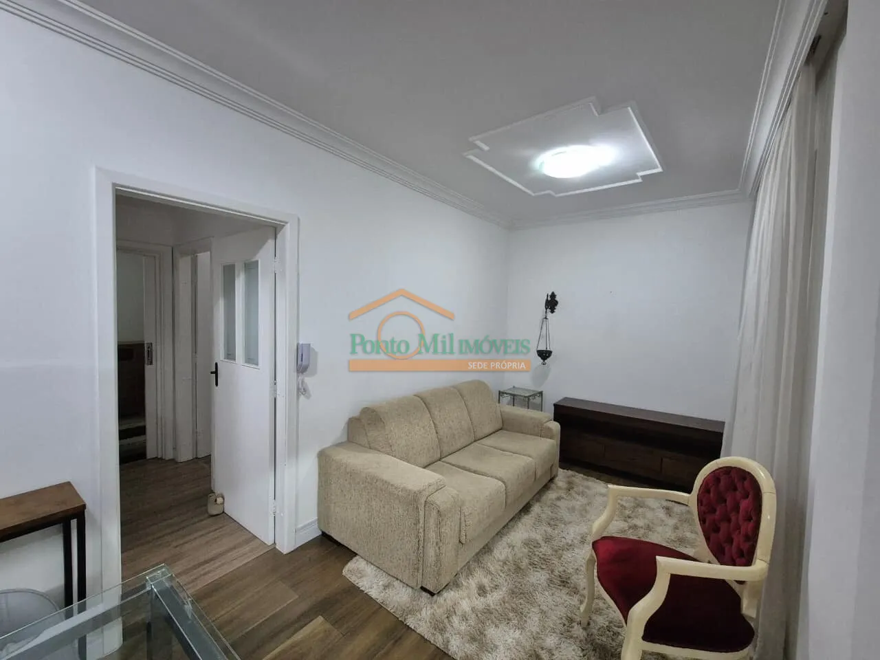 82 m² apartment with 2 bedrooms and a laundry area — photo 14