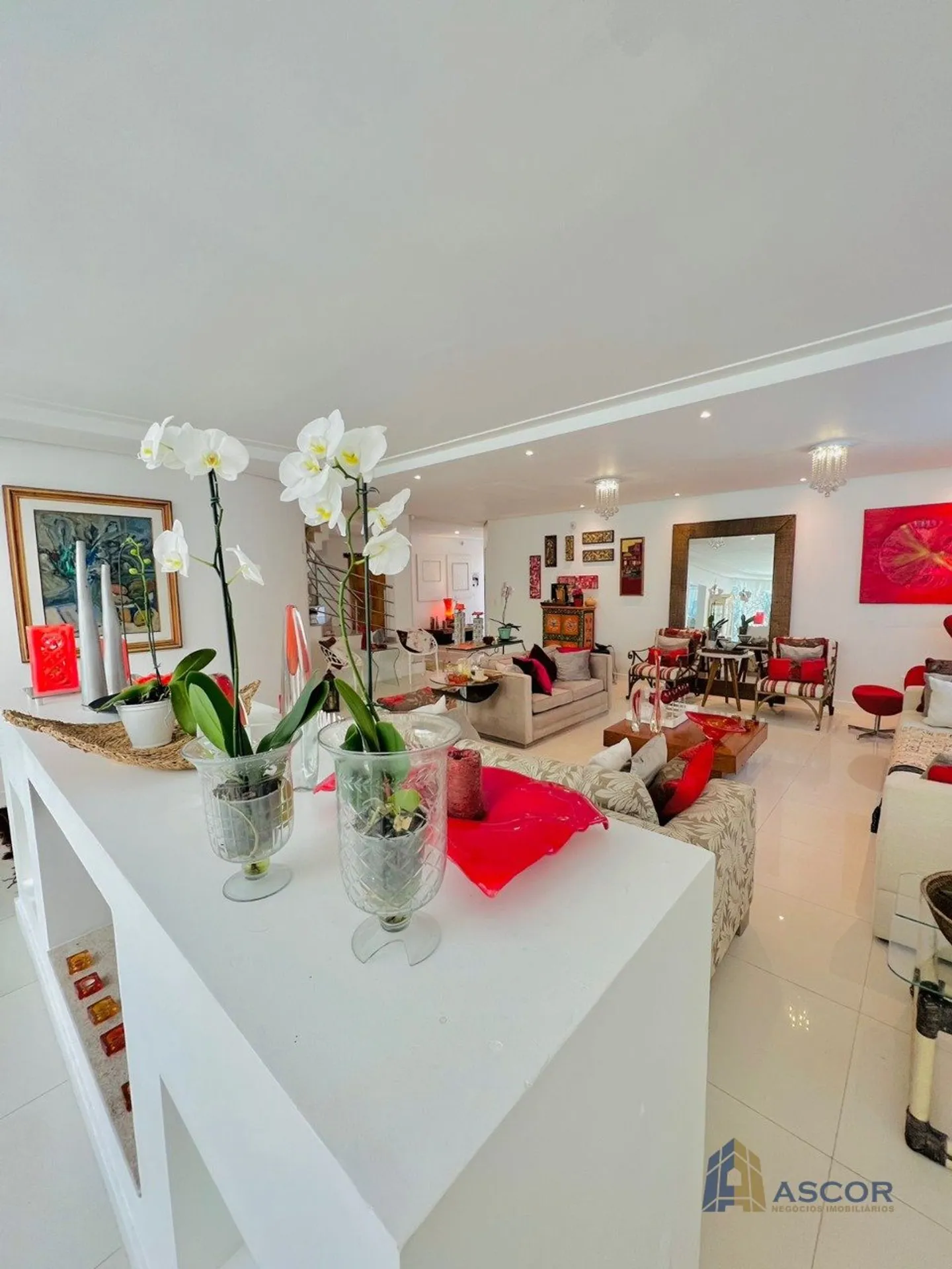 Furnished house with 7 bedrooms and open kitchen — photo 27