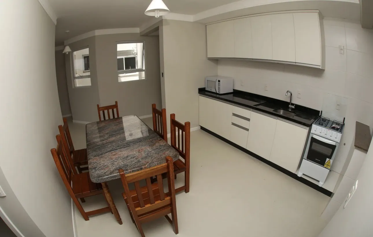 Apartamento mobiliado de 85 m² com 2 suítes