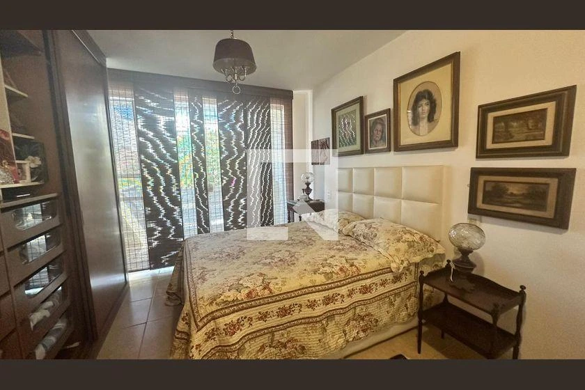 Condominium house with 5 en-suite bedrooms and pool — photo 44
