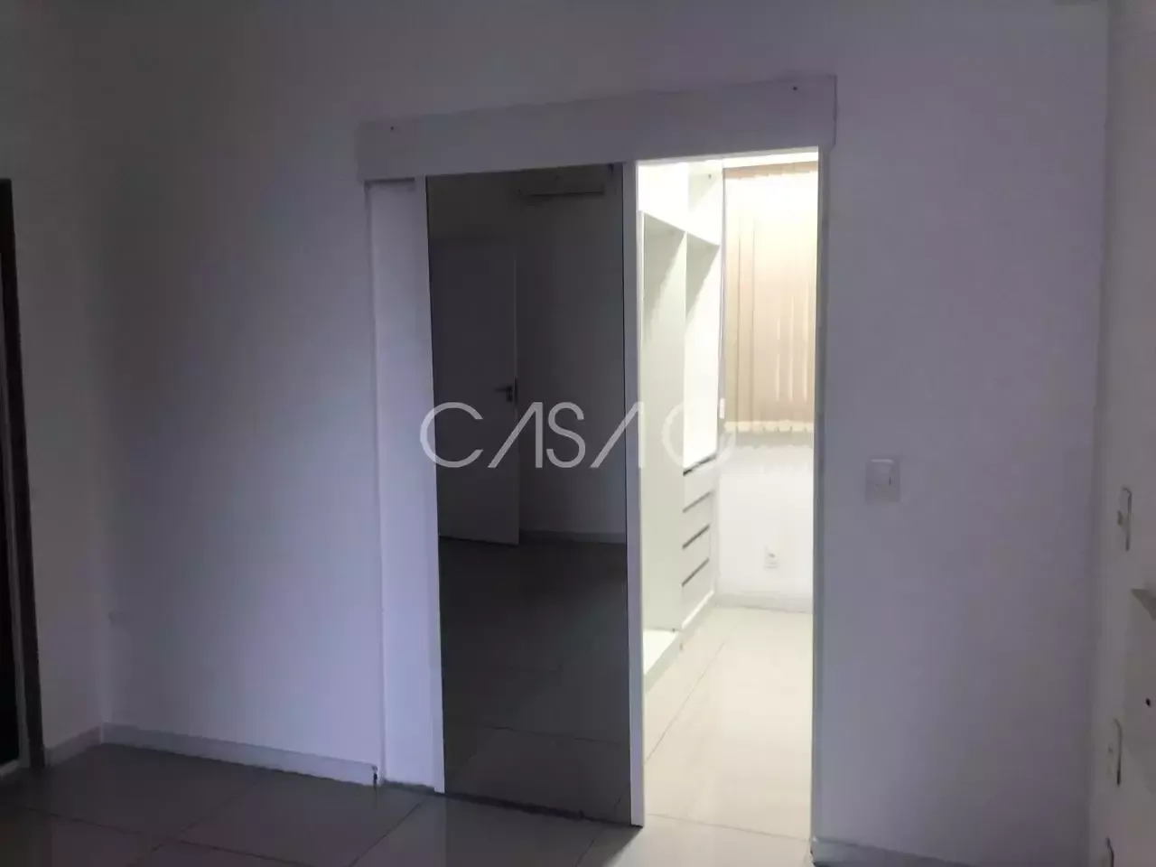 Apartamento de 2 quartos com closet — photo 14
