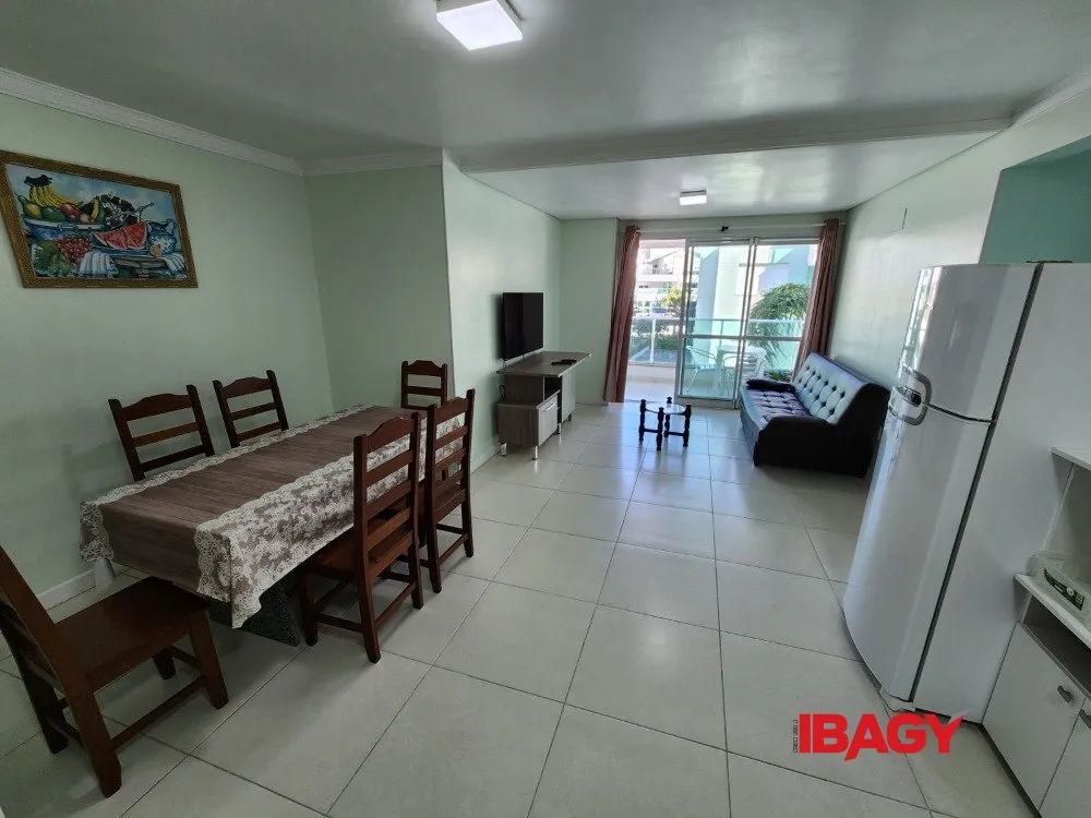 2-bedroom apartment with an enclosed balcony grill