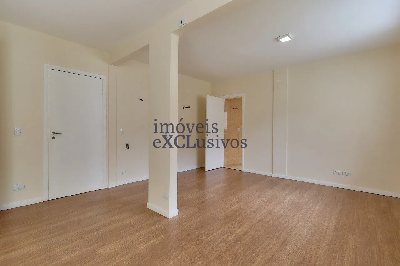 House with 3 en-suite bedrooms and 500 m², 3 parking — photo 22