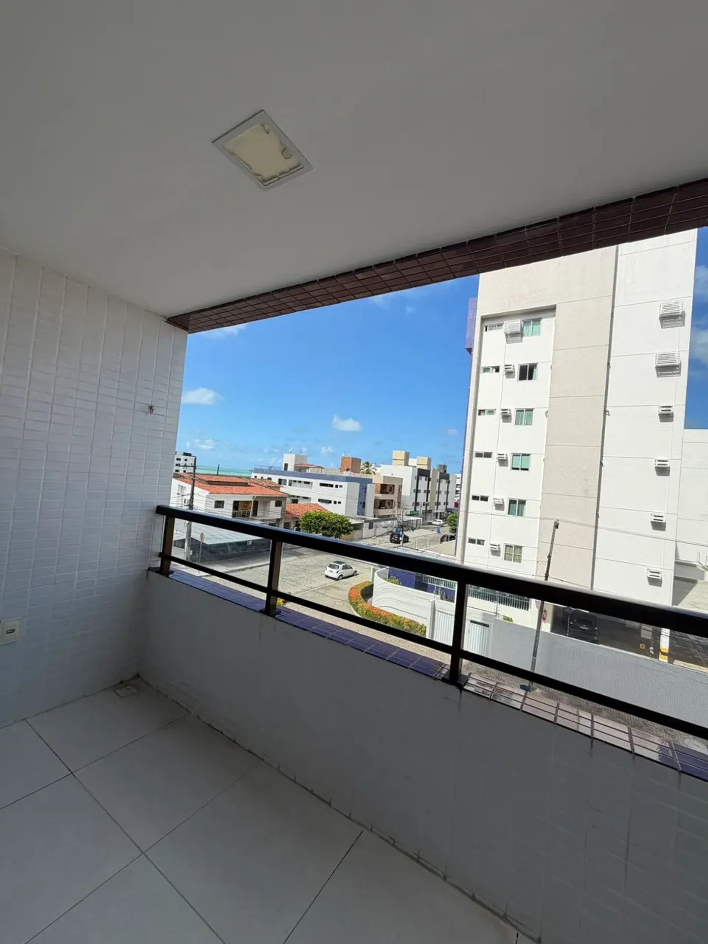 Washing machine in a 3-bedroom apartment, 80 m² — photo 19