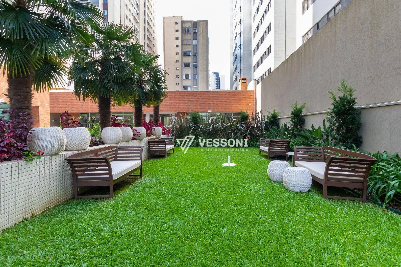 Furnished 45 m² studio with a private BBQ — photo 29