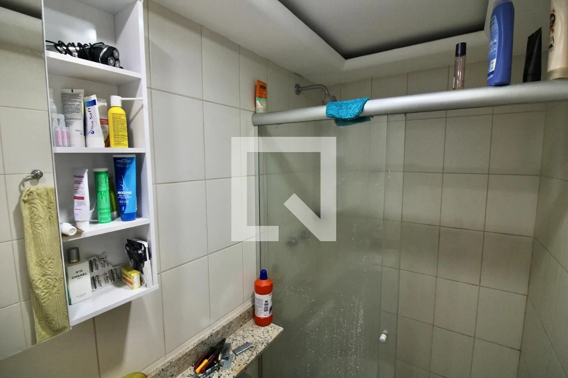 Furnished 2-bedroom apartment with 2 bathrooms — photo 34