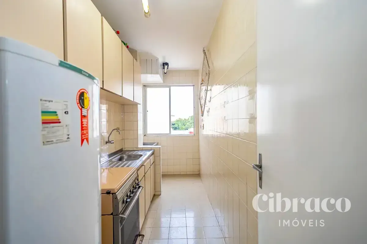 Apartamento mobiliado com 3 quartos e cozinha com fogão a gás — photo 5