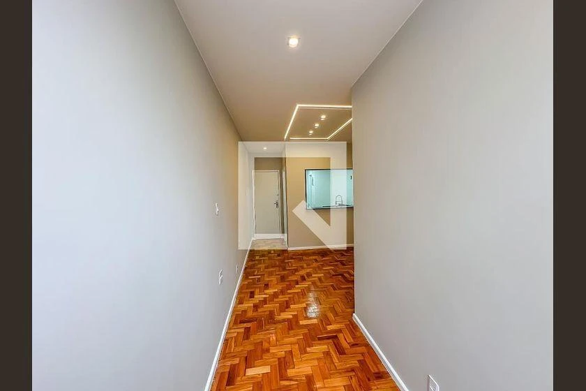 Apartment, 50 m², with wood or laminate floors — photo 13